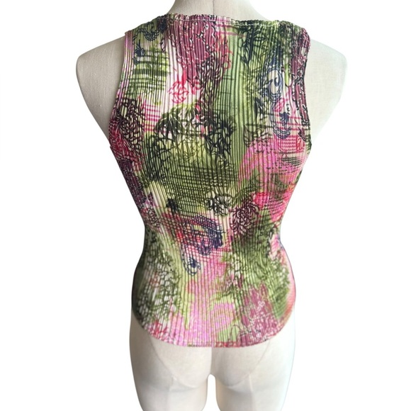 Y2K Patterned Sequin Stretchy Tank size Medium *Runs small - Picture 5 of 8